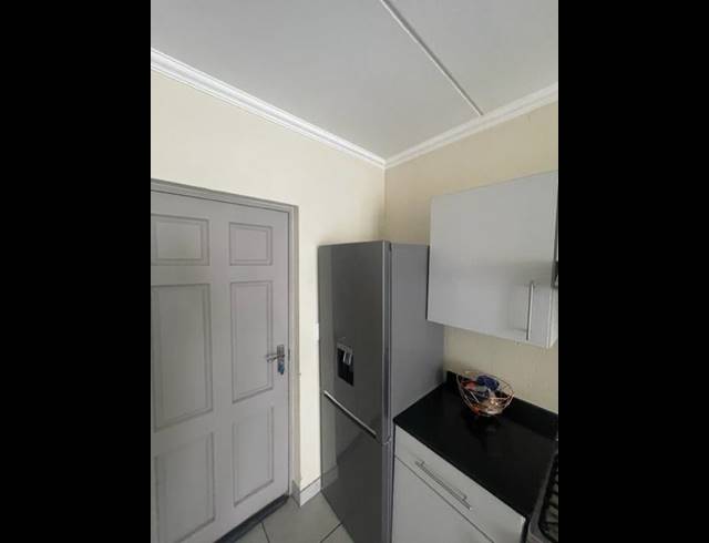 2 BEDROOM APARTMENT FOR SALE IN BEVERLEY